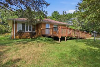 1290 County Road F, Eau Claire, WI 54703