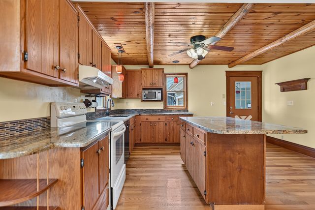 12730 Beloit Road, Caledonia, IL 61011