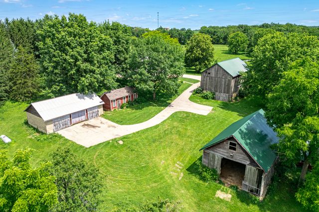 12730 Beloit Road, Caledonia, IL 61011