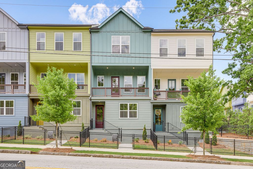 1390 Cozy Circle, Atlanta, GA 30326