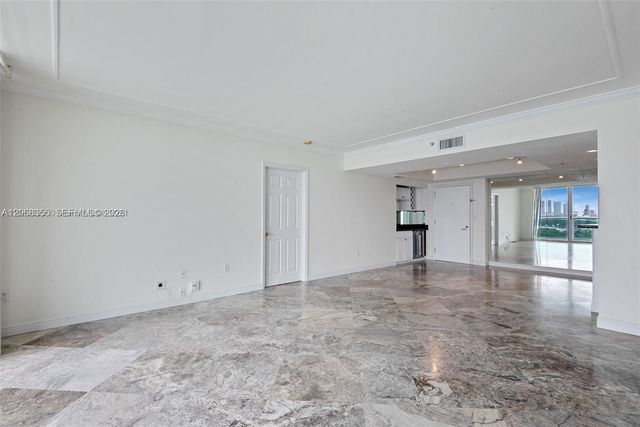 650 West Avenue 2307, Miami Beach, FL 33139