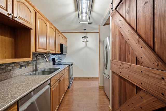 3515 Old Southmayd Road, Sherman, TX 75092