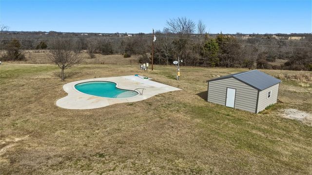3515 Old Southmayd Road, Sherman, TX 75092