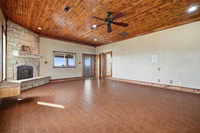 3515 Old Southmayd Road, Sherman, TX 75092