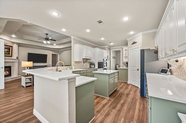 1216 West Road, Waxahachie, TX 75165