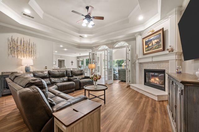 1216 West Road, Waxahachie, TX 75165