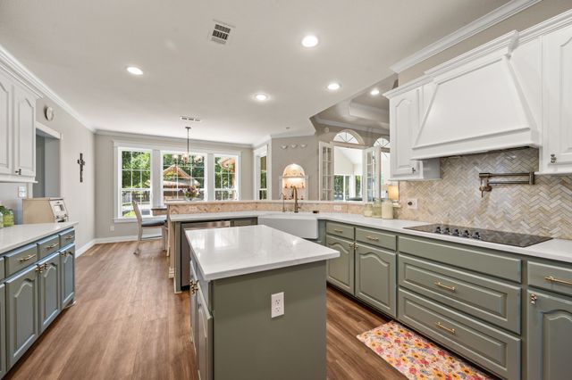 1216 West Road, Waxahachie, TX 75165
