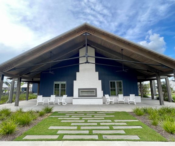 749 Blueway Avenue, Summerville, SC 29486