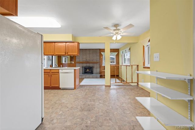 15090 Gage Street, Taylor, MI 48180