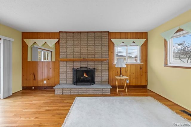 15090 Gage Street, Taylor, MI 48180