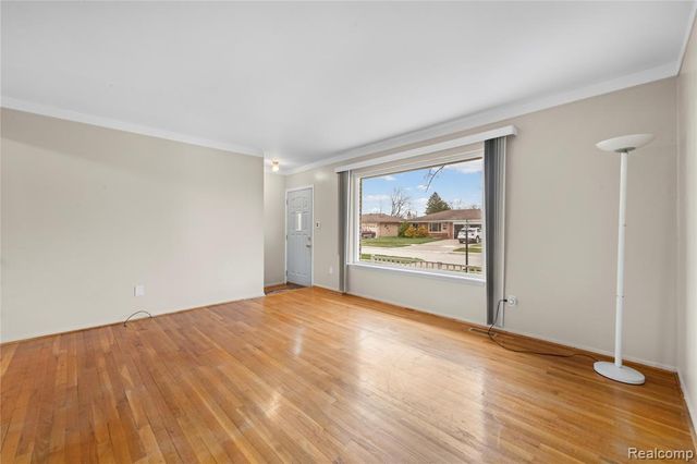15090 Gage Street, Taylor, MI 48180