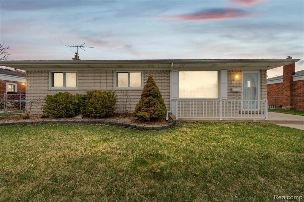 15090 Gage Street, Taylor, MI 48180