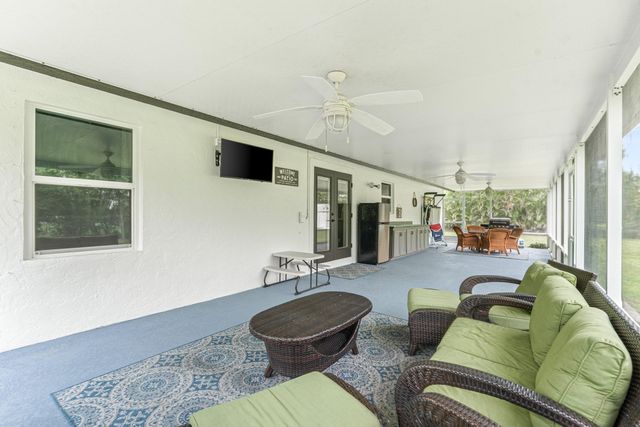 13785 62nd Court N, West Palm Beach, FL 33412