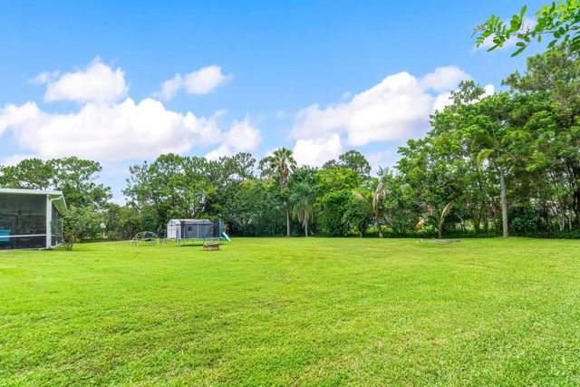 13785 62nd Court N, West Palm Beach, FL 33412