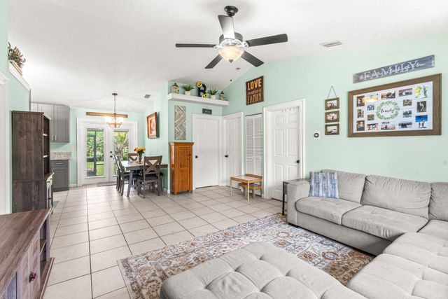 13785 62nd Court N, West Palm Beach, FL 33412