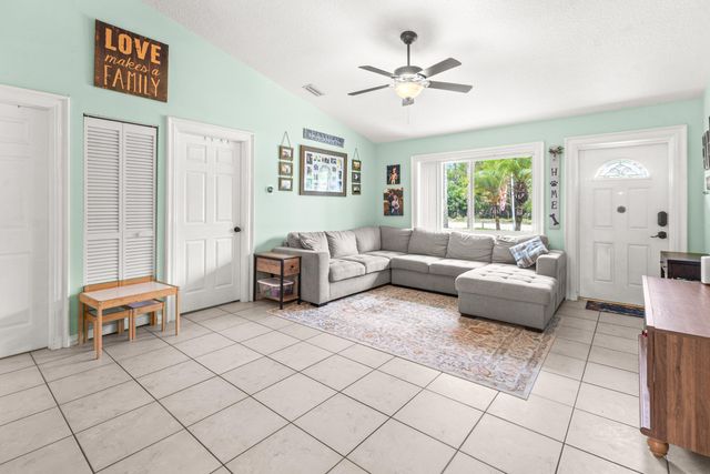 13785 62nd Court N, West Palm Beach, FL 33412