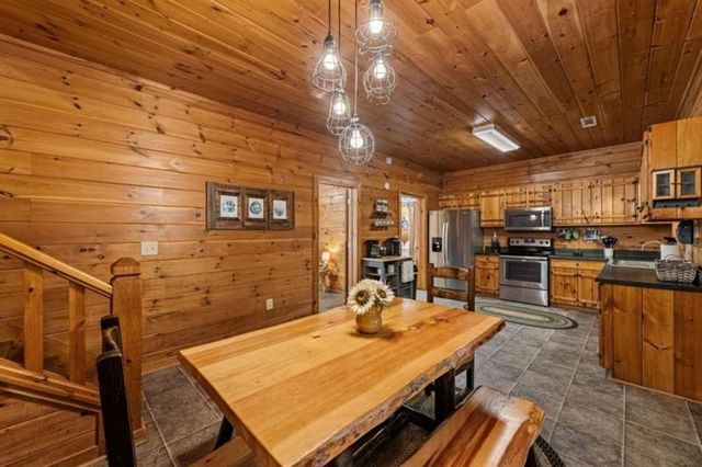 196 Ethan Wilson Way, Morganton, GA 30560