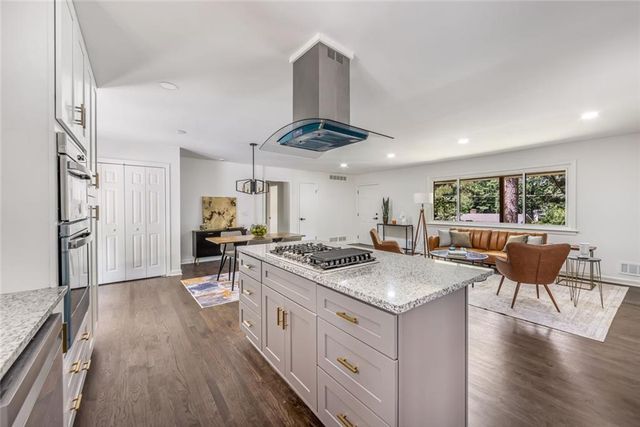 1439 Forest Lane SE, Marietta, GA 30067