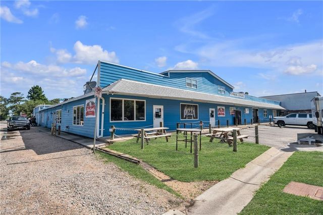 637 10th ST, Virginia Beach, VA 23451