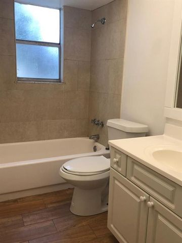 1800 N Lauderdale Ave 1304, North Lauderdale, FL 33068