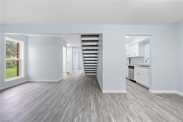 5349 Commons Ct, Virginia Beach, VA 23462
