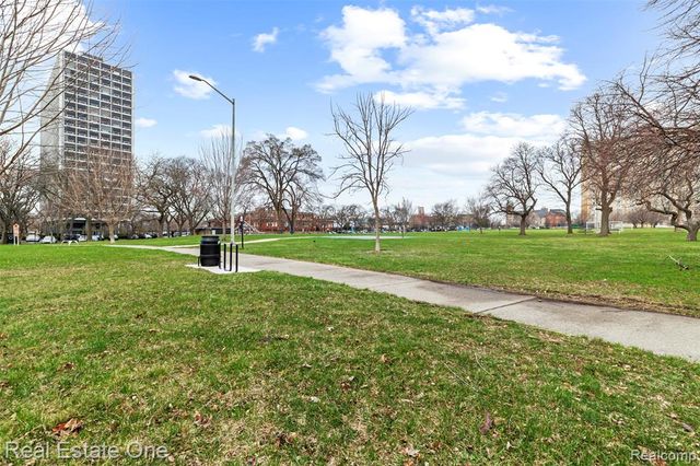 1550 Cherboneau Place 110, Detroit, MI 48207