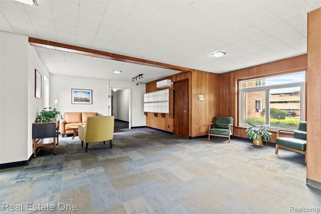 1550 Cherboneau Place 110, Detroit, MI 48207