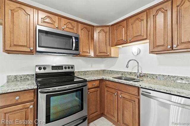 1550 Cherboneau Place 110, Detroit, MI 48207