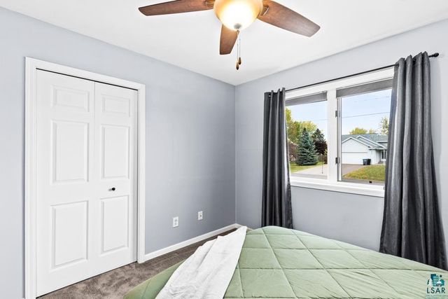 2020 E 11th St, Superior, WI 54880