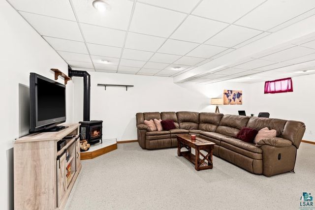 2020 E 11th St, Superior, WI 54880