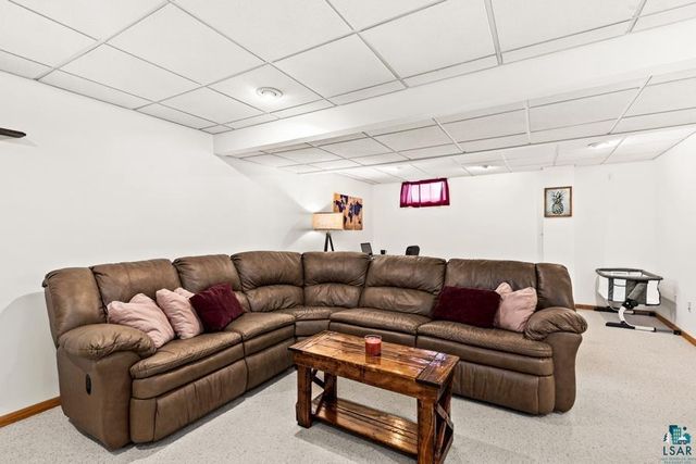 2020 E 11th St, Superior, WI 54880