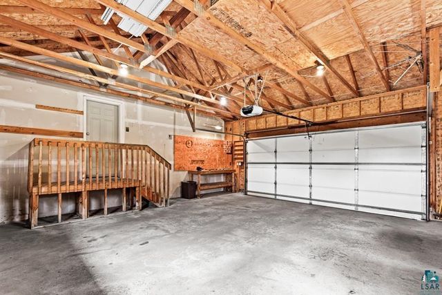 2020 E 11th St, Superior, WI 54880