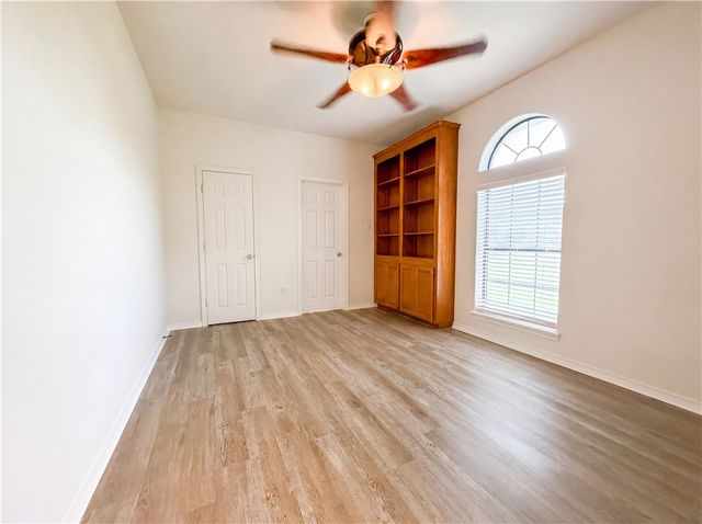 6041 King, Corpus Christi, TX 78414