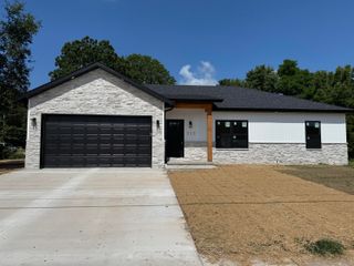 315 South College Avenue, Marionville, MO 65705