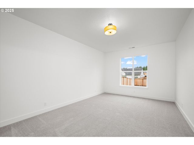 88097 JAMESON Way, Veneta, OR 97487