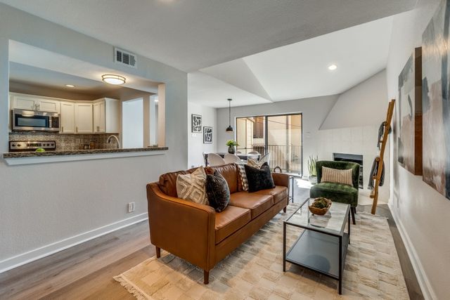 4777 Cedar Springs Road 6H, Dallas, TX 75219