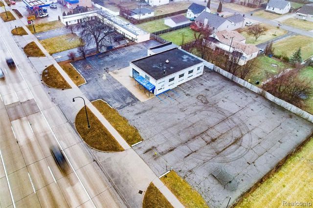 14239 Telegraph Road, Taylor, MI 48180