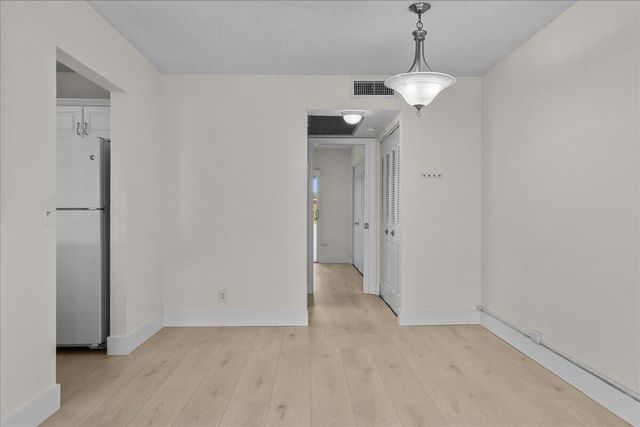 142 Kent I, West Palm Beach, FL 33417