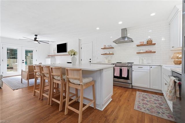 1813 Fleet TER, Virginia Beach, VA 23454