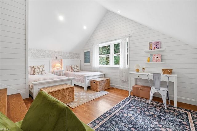 1813 Fleet TER, Virginia Beach, VA 23454