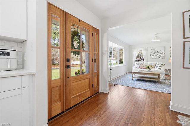 1813 Fleet TER, Virginia Beach, VA 23454