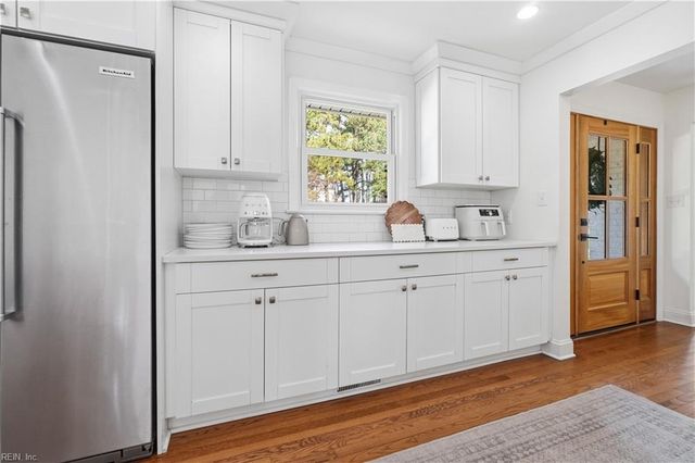 1813 Fleet TER, Virginia Beach, VA 23454