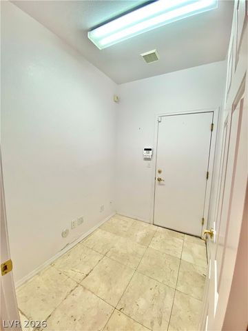 10731 Mission Lakes Avenue, Las Vegas, NV 89134