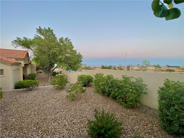 10731 Mission Lakes Avenue, Las Vegas, NV 89134