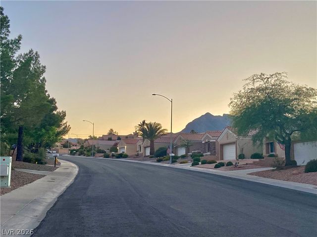 10731 Mission Lakes Avenue, Las Vegas, NV 89134