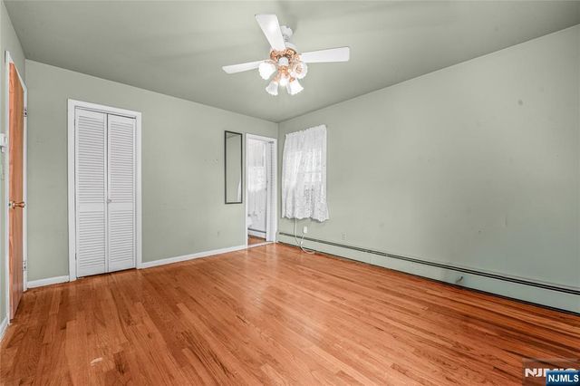 1 Gary Court, Park Ridge, NJ 07656