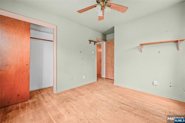 1 Gary Court, Park Ridge, NJ 07656
