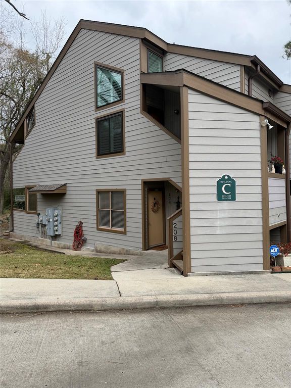 3900 Aspen Drive 1, Montgomery, TX 77356