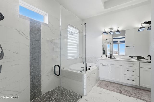 321 Aquamarine Way, Daytona Beach, FL 32124