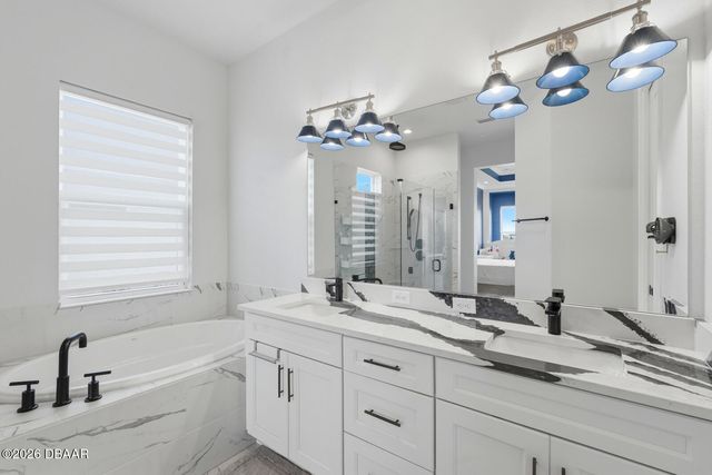 321 Aquamarine Way, Daytona Beach, FL 32124